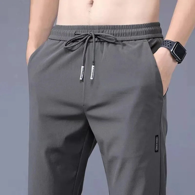 Men's Lightweight Straight-Leg Casual Pants