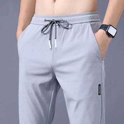 Men's Lightweight Straight-Leg Casual Pants
