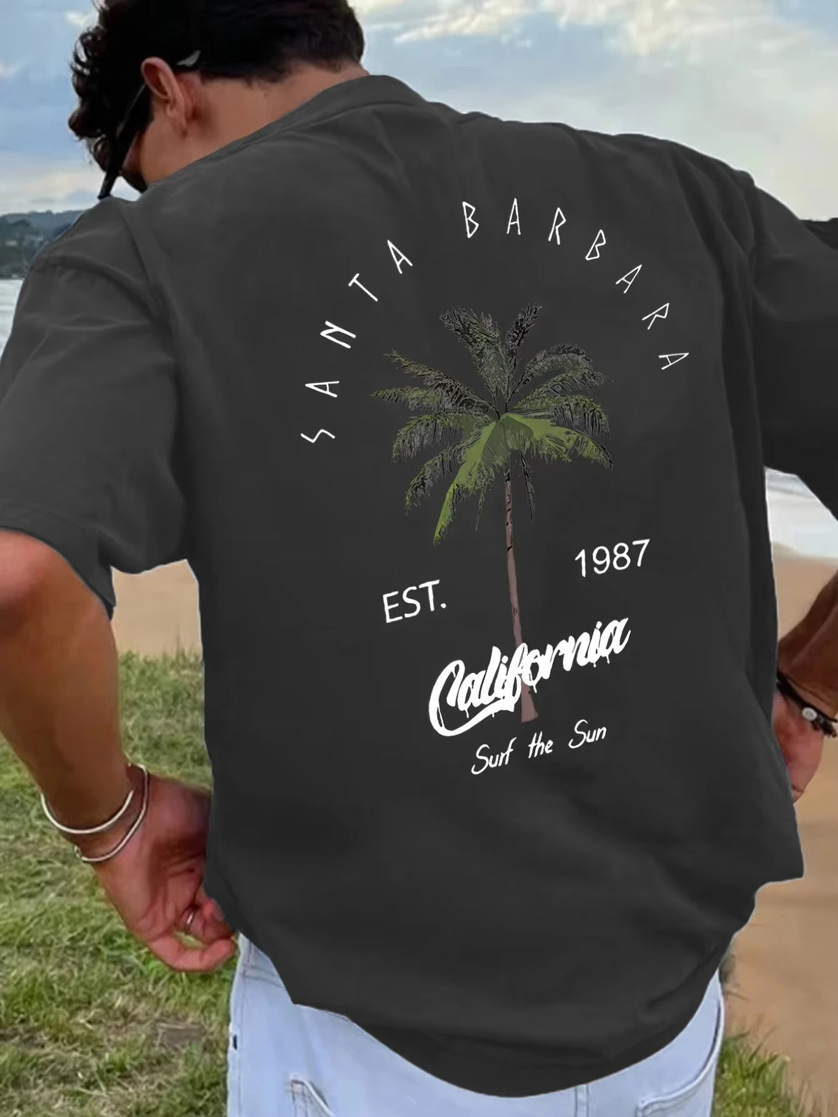 Men's Tropical Coconut Tree Graphic T-Shirt