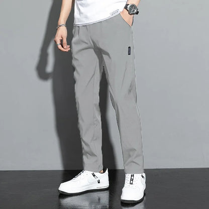 Men's Lightweight Straight-Leg Casual Pants